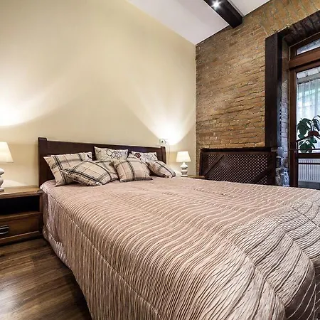 Austrian Apartment *